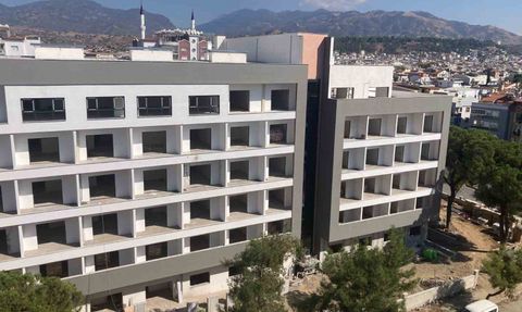 Aydın Valisi Canbolat Huzurevi İnşaatında İncelemelerde Bulundu