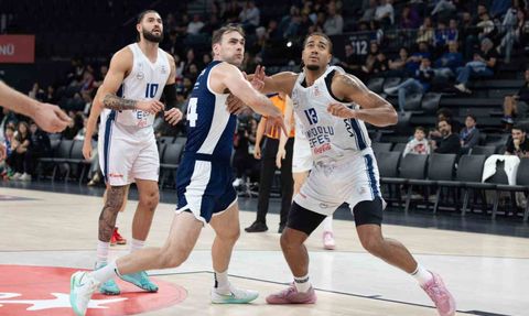 Bahçeşehir Koleji, A. Efes'i Deplasmanda Yendi