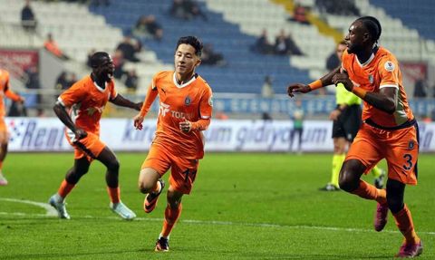 Başakşehir'in Jerome Opoku'su Fenerbahçe'ye Karşı Oynayamayacak