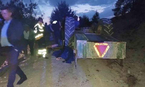 Burdur’da Traktör Devrilmesi: 1 Ölü, 1 Yaralı