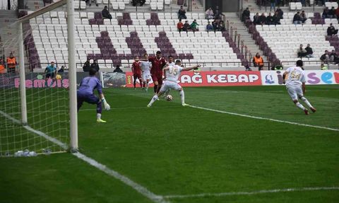 Elazığspor, Bucaspor 1928'e Evinde Yenildi