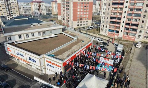 Erzurum'da Yeni Halk Pazarı Açılışı