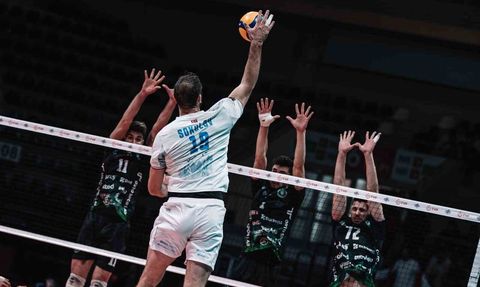 Halkbank, Bursa B.B. Spor'u 3-0 Yendi