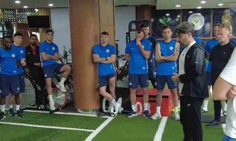 İlhan Palut Çaykur Rizespor'dan Ayrıldı