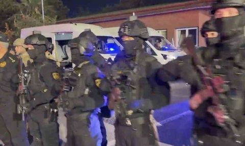 İzmir'de Büyük 'Saraçlar' Operasyonu: 23 Gözaltı