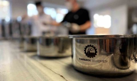 Karabük Belediyesi Sosyal Yardım Hizmetlerine Devam Ediyor