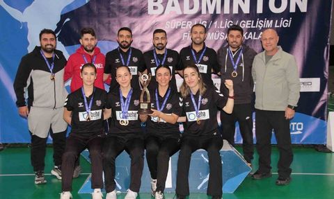 Kayseri Badminton Spor Kulübü Namağlup Şampiyonluk Elde Etti