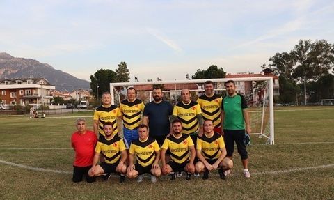 Köyceğiz’de Öğretmenler Günü Futbol Turnuvası Coşkuyla Tamamlandı