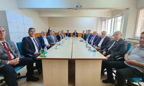 Kütahya'da Mesleki Eğitim İçin Toplantı Yapıldı