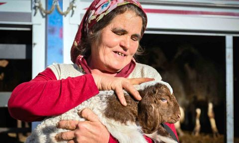 Mersin'de Küçükbaş Hayvancılığa Destek Projesi