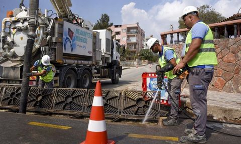 Mersin'de Yağışlara Karşı Önlemler Artıyor