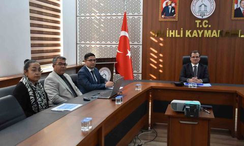 Salihli'de Metruk Binalar İçin Acil Toplantı