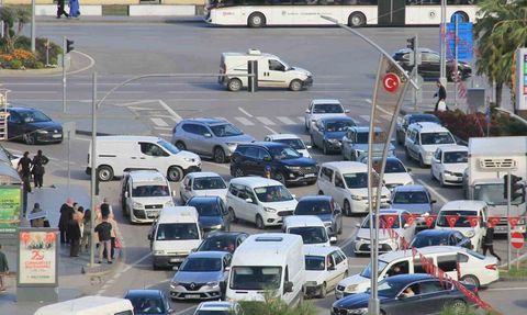 Samsun'da Trafik Yükü Artıyor: Araç Sayısı 530 Bine Yaklaştı