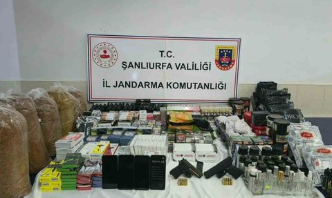 Şanlıurfa'da İş Yerine Operasyon: 4 Gözaltı