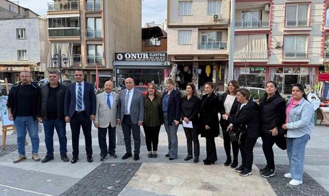 Sarıgöl'de Kadın Girişimcilerin El Emeği Ürünleri Tanıtıldı