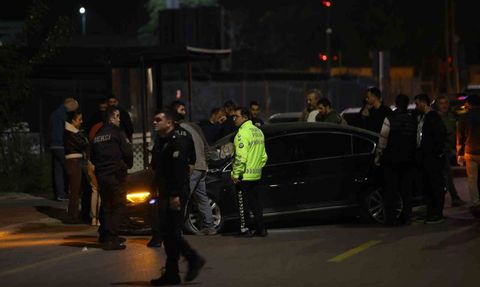 Serdivan'da Sentetik Ecza Operasyonu: 25 Bin 750 Adet Ele Geçirildi