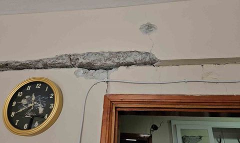 Sındırgı'da Depremin Ardından Vatandaşların Yaşadığı Acılar