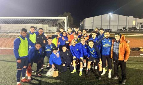 Söğütspor Kahraman Kazan Belediyespor Maçına Hazırlanıyor