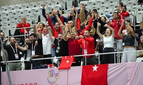 Tokyo Deaflympics'te Denizlili Sporcular Tarih Yazdı