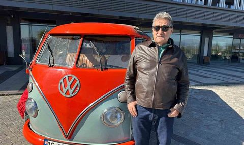 Türkiye'nin Tek 21 Camlı Volkswagen Samba'sı: Tuncay Sönmez'in Hikayesi