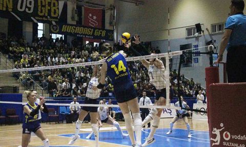 Vodafone Sultanlar Ligi'nde Fenerbahçe Medicana, Aydın'ı Geçti