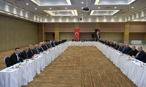 Ankara'da Esnaf Zirvesi Yapıldı