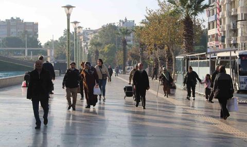 Aydın 2024: Nüfus ve Ekonomik Verilerde Dikkat Çeken Artışlar