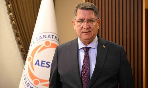 Başkan Dere'den Yılbaşı Alışverişine Yerel Esnaf Daveti