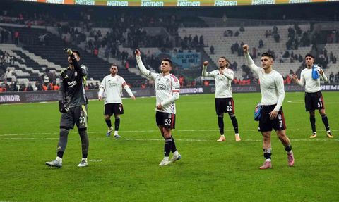 Beşiktaş, Çaykur Rizespor'u Mağlup Ederek İç Sahada Galip Geldi