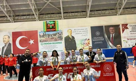 Bodrum Gündoğan Spor Kulübü Kadın Hokey Takımı 1. Lig'e Yükseldi