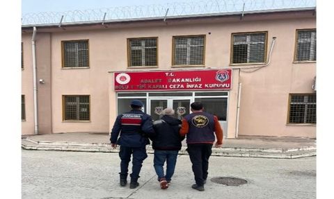 Bolu'da 40 Yıl 10 Ay Hapis Cezasıyla Aranan Firari Hükümlü Yakalandı