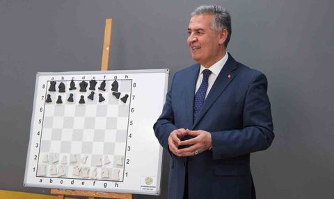 Buharkent'te Gençlerin Satranç Başarısı