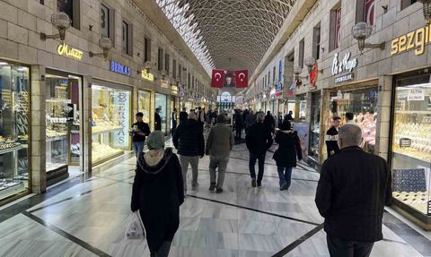 Bursa'da Vakıfların Kira Artışları Esnafı Zorladı
