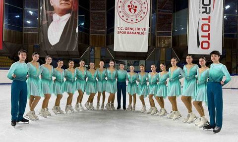 Buz 41 Spor Kulübü, Çekya'da Türkiye'yi Temsil Edecek