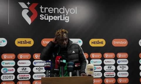 Daniel Agyei Galibiyetle Yılı Kapatmanın Mutluluğunu Yaşıyor