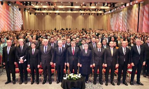 Dijital Dönüşümde Kazanan Nitelikli İnsan Kaynağı