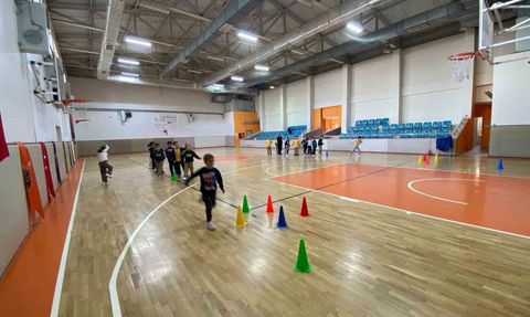 Düzce'de Geleneksel Çocuk Oyunları Coşkusu