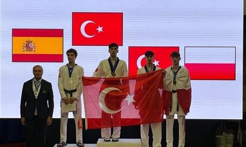 Emir Perçin Bronz Madalya ile Düzce'ye Döndü