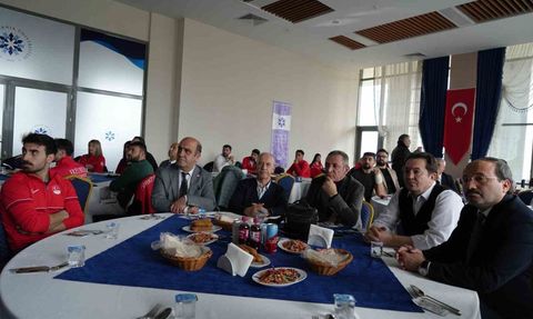 Erzurum Teknik Üniversitesi, ÜNİLİG Şampiyonluğunu Coşkuyla Kutladı