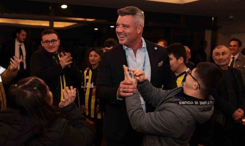 Fenerbahçe, Konyaspor Maçında Özel Misafirlerini Ağırladı