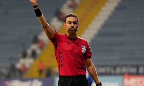 Fenerbahçe ve Beşiktaş Derbisi Oğuzhan Çakır Tarafından Yönetilecek