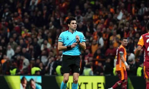 Galatasaray, Samsunspor'u 2-0 Geçti