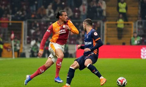 Galatasaray, Ziraat Türkiye Kupası'nda İlk Yarıda RAMS Başakşehir'i Geçti