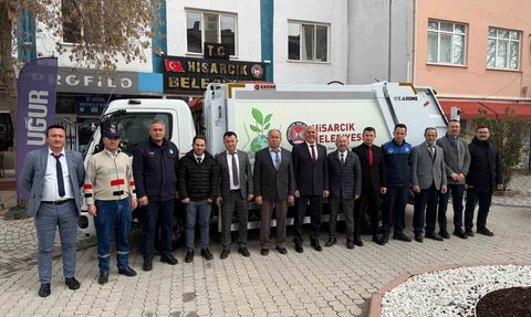 Hisarcık Belediyesi Yeni Çöp Toplama Aracını Hizmete Aldı