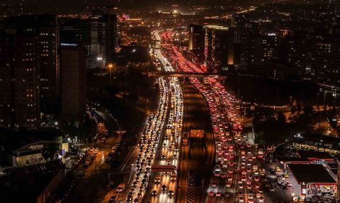İstanbul'da Cevizlibağ Trafik Yoğunluğu Havadisleri