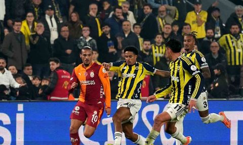 Jayden Oosterwolde Cezalı Duruma Düştü