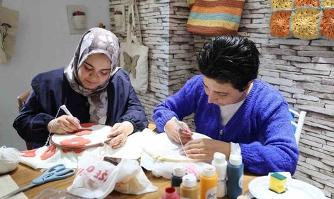 Kadınların Hobileri Ekonomik Gelire Dönüşüyor