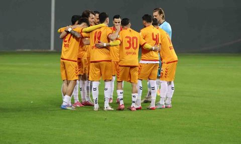 Karşıyaka, Tire 2021 FK'yi Mağlup Etti