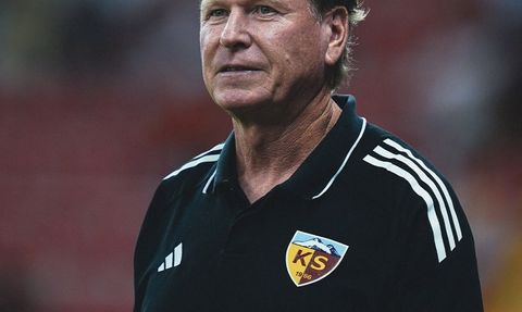 Kayserispor'un Teknik Direktör Değişiklikleri ve İlk Yarı Performansı