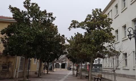 Kırşehir'deki Tarihi Çarşılar Soğuk Hava Nedeniyle Boş Kalıyor